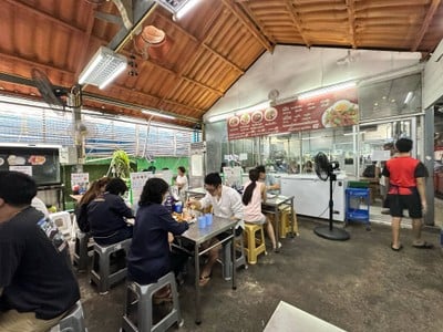 มานาก๋วยเตี๋ยวหมูตำลึง **กรณีไม่มีตำลึง จะใส่ผักบุ้งแทน**