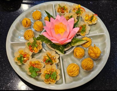 กระทงทอง & หมูโสร่ง