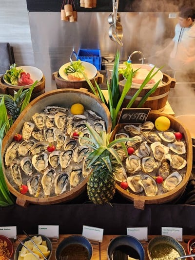 อาหาร หรือ เครื่องดื่ม