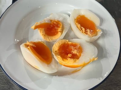 ไข่ต้ม