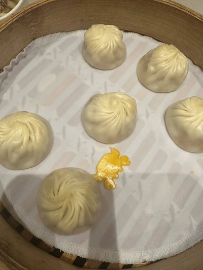 เสี่ยวหลงเปา (8 ชิ้น) 