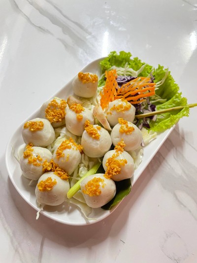 ลูกชิ้นปลาลวกจิ้ม