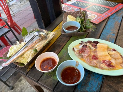 ชุดจิ้มจุ่ม