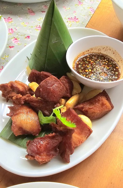 อาหาร หรือ เครื่องดื่ม