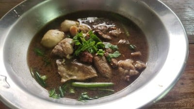 เกาเหลาน้ำตก
