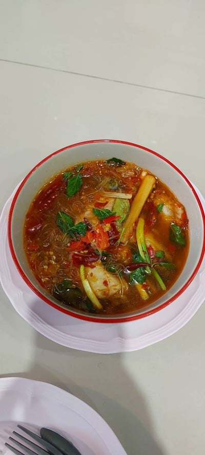 แกงไก่เส้นร้อน(วุ้นเส้น)