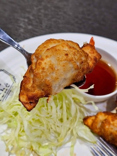 เกี๊ยวซ่าไส้กุ้ง