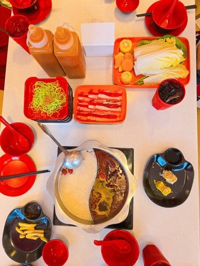 อาหาร หรือ เครื่องดื่ม