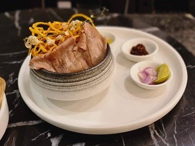 ข้าวซอยวากิวสไลด์