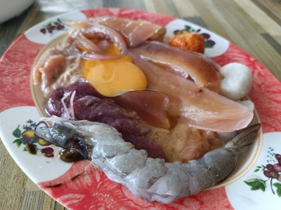 สุกี้ทะเล-หมู