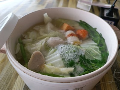 สุกี้ทะเล-หมู