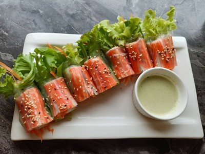 สลัดโรล ปูอัด