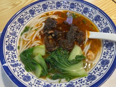 ก๋วยเตี๋ยวเนื้อหม่าล่า