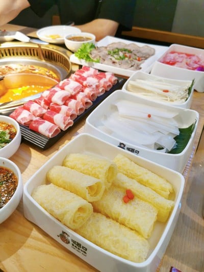 อาหาร หรือ เครื่องดื่ม