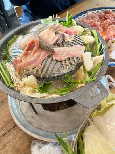 หมูกระทะชุดใหญ่