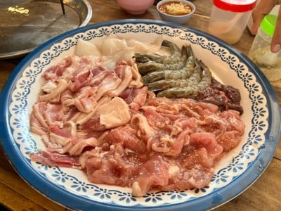 หมูกระทะชุดใหญ่