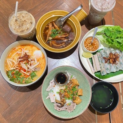 ข้าวเปียกอุดร(KAO.PIAK.SEN)-สี่แยกโรงเรียนหมากแข้ง ข้าวเปียกอุดร