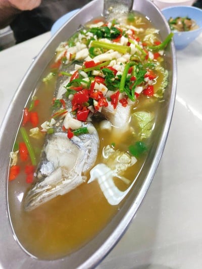 ปลากะพงนึ่งมะนาว