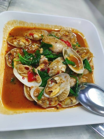 หอยลายผัดพริกเผา