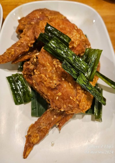 ปีกไก่ทอด