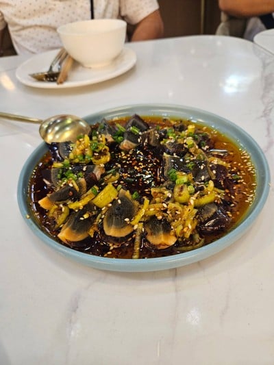 ยำไข่เยี่ยวม้า