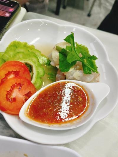 กุ้งแช่น้ำปลา