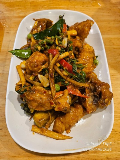 ผัดฉ่าปลาคัง