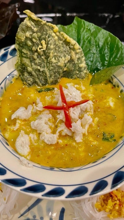 ขนมจีนน้ำยาปู