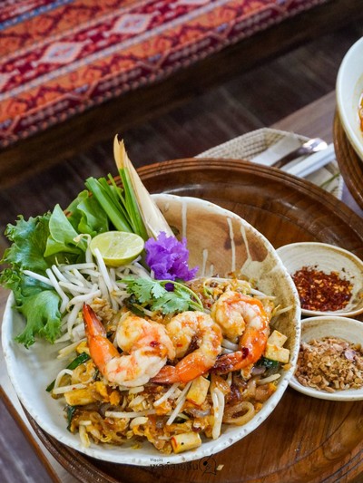ผัดไทยกุ้งสด