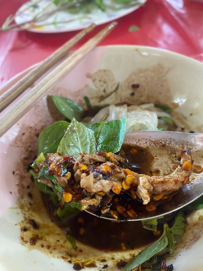 เล็กเนื้อ