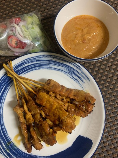 ชุดเล็ก หมูสะเต๊ะ 10 ไม้