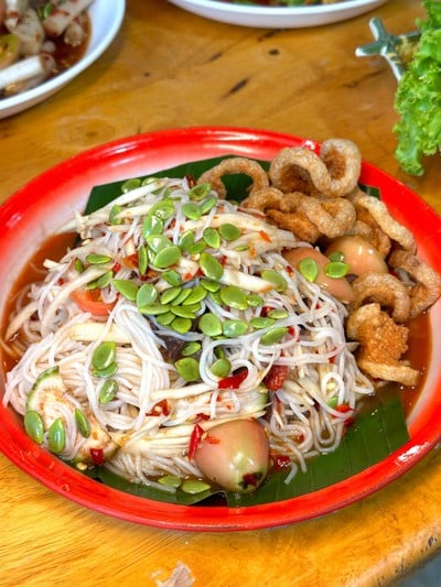 ตำซั่วแคปหมู