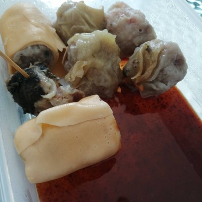 อาหาร หรือ เครื่องดื่ม