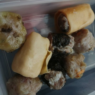 อาหาร หรือ เครื่องดื่ม