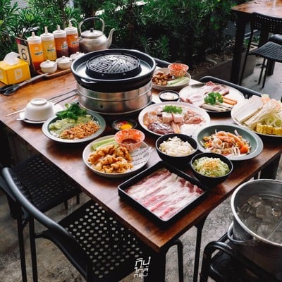 หมูหมึกกุ้ง หมูกระทะ Rooftop