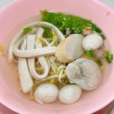 ล้งเล้งลูกชิ้นปลา - ก๋วยเตี๋ยวเย็นตาโฟรสเยี่ยม สาขาบรรทัดทอง