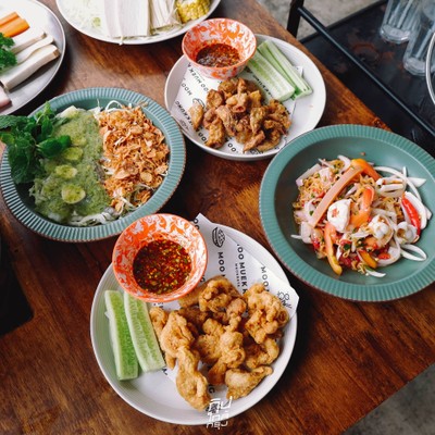 หมูหมึกกุ้ง หมูกระทะ Rooftop