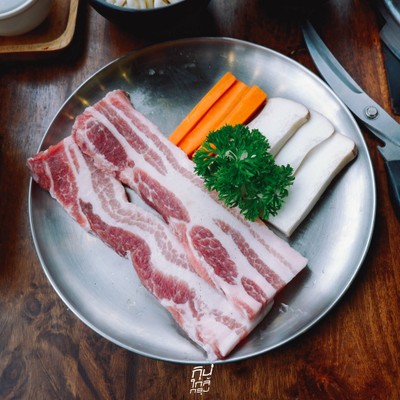 หมูหมึกกุ้ง หมูกระทะ Rooftop