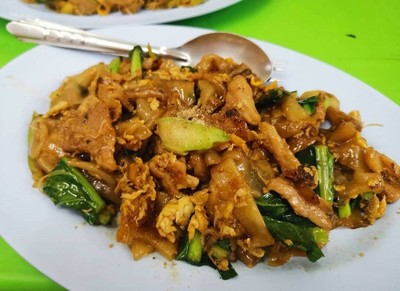 อาหาร หรือ เครื่องดื่ม