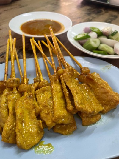 หมูสะเต๊ะ