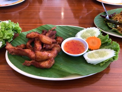 หมูทอดล้านนา