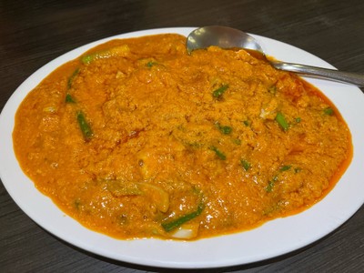 เนื้อปูผัดผงกะหรี่