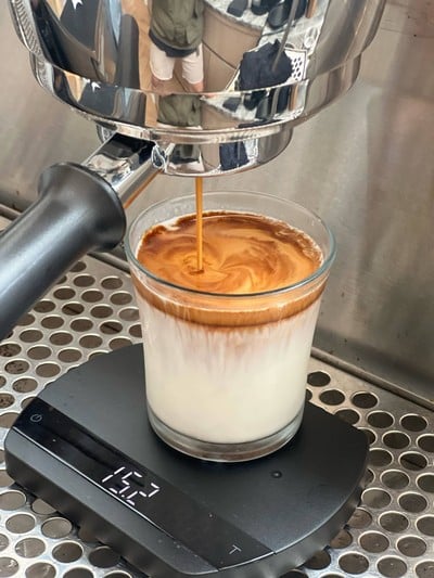 อุดมพร คาเฟ่ (Udompond cafe) กาญจนบุรี