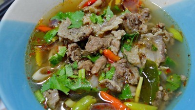 อาหาร หรือ เครื่องดื่ม