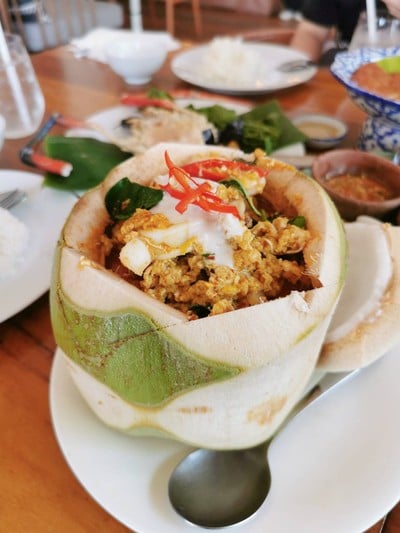 ห่อหมกทะเลมะพร้าวอ่อน