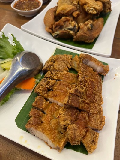 หมูสามชั้นทอด