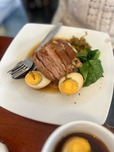 เมนูของร้าน ก๋วยเตี๋ยวหมูเทวดา ศรีนครินทร์ บางนา