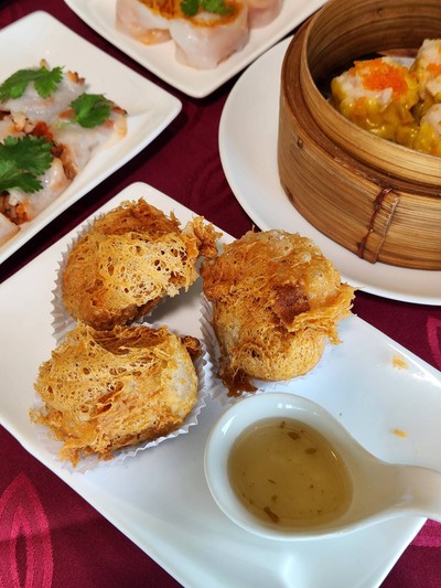 อาหาร หรือ เครื่องดื่ม