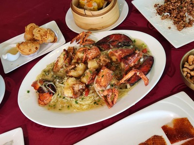 อาหาร หรือ เครื่องดื่ม