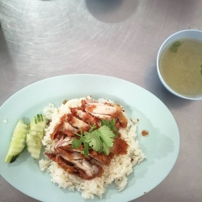 อาหาร หรือ เครื่องดื่ม